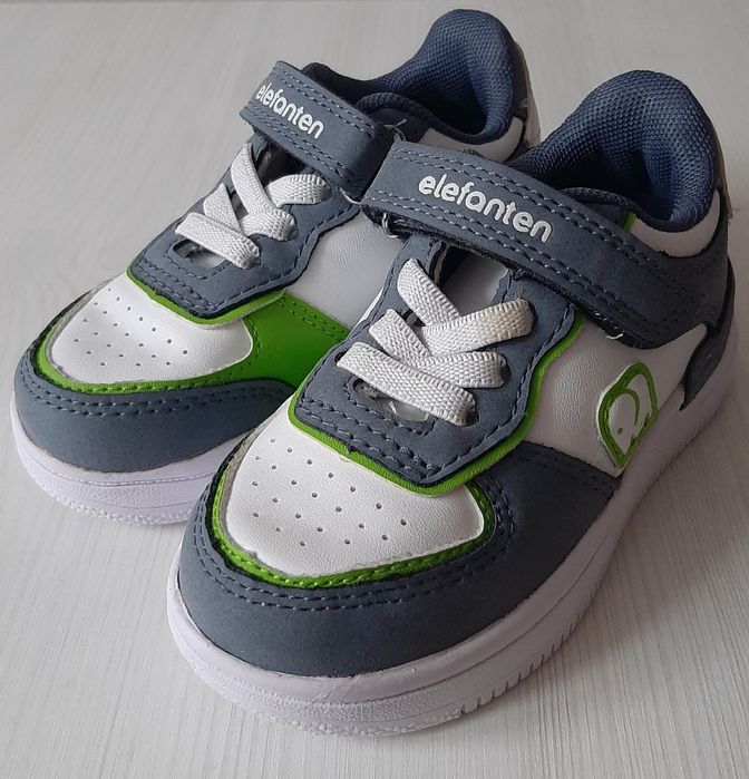 Дитячі кросівки Elefanten
