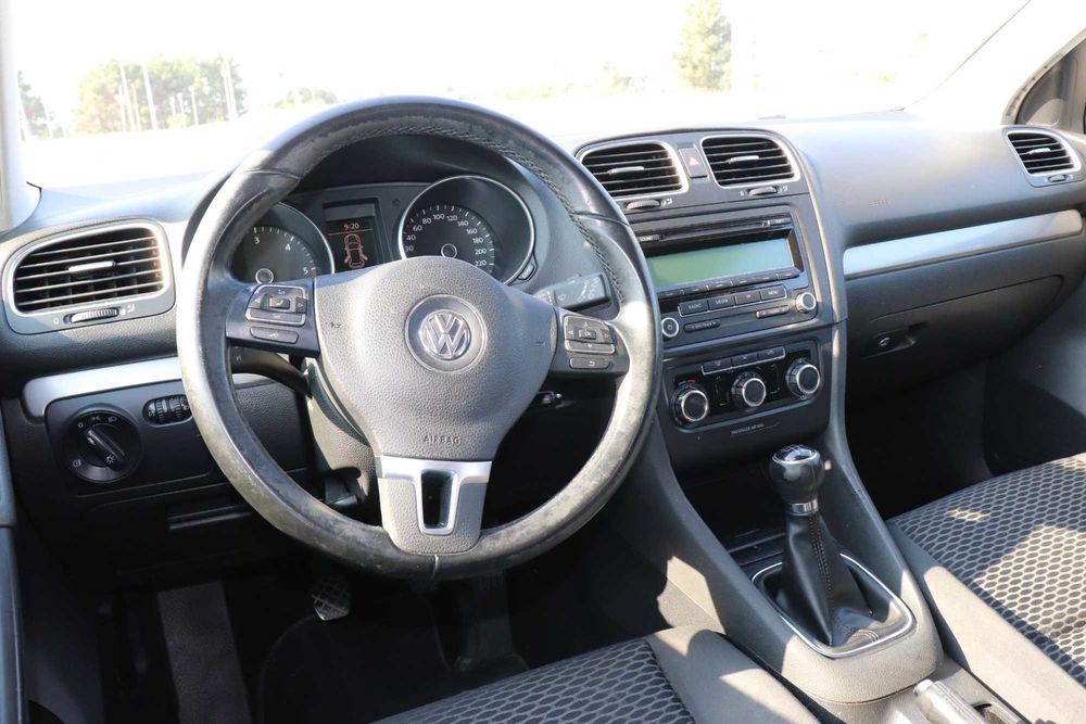 Volkswagen Golf — fotografia 6