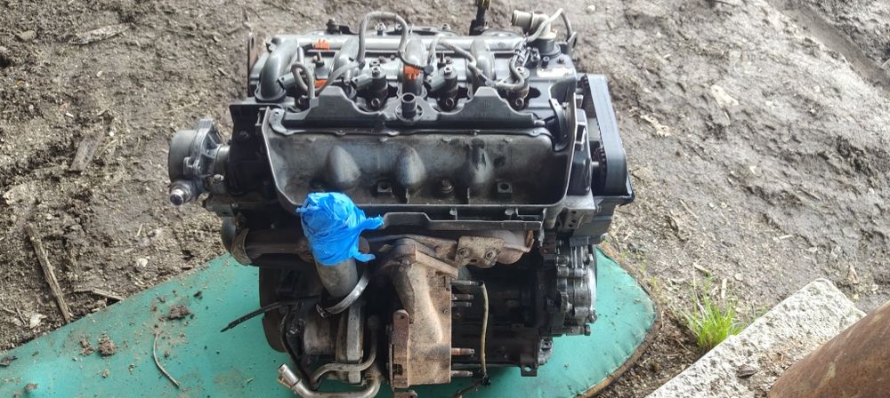 Silnik Renault Trafic 2.5 CDTI 146km2009r