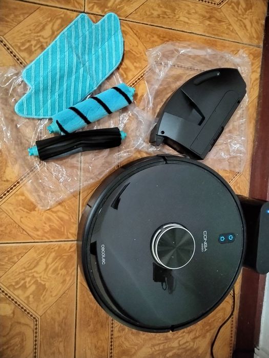 Aspirador robot novo