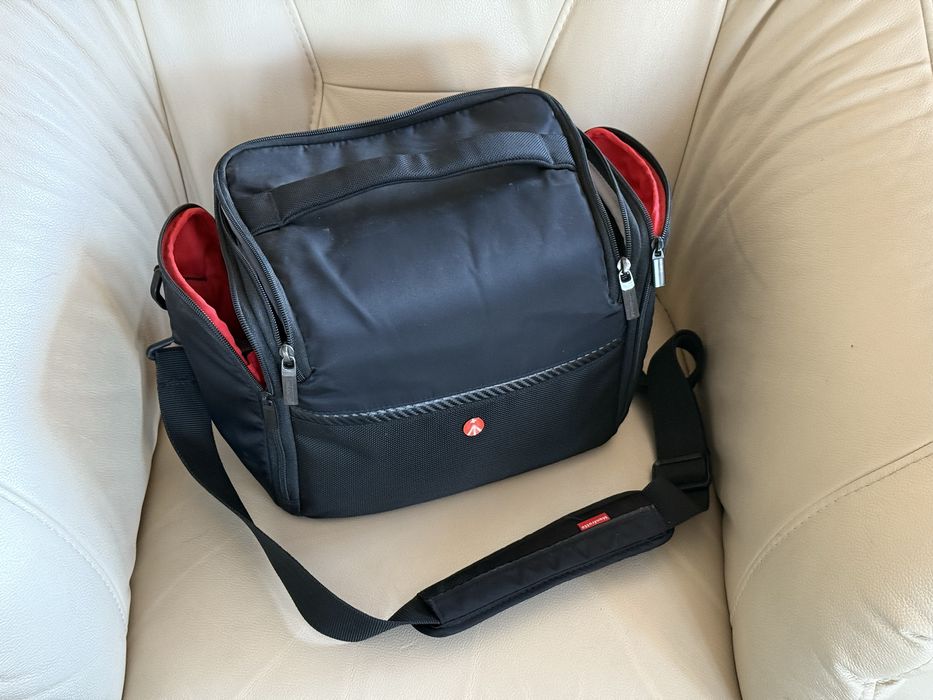 Kamera Sony HXR-NX80 - dodatki