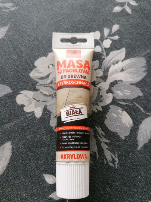 Masa szpachlowa do drewna szybkoschnąca