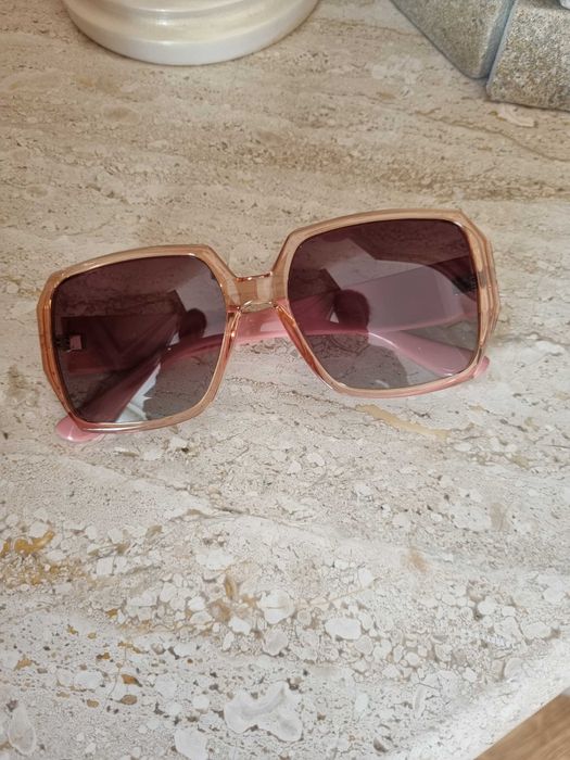 Сонцезахисні окуляри