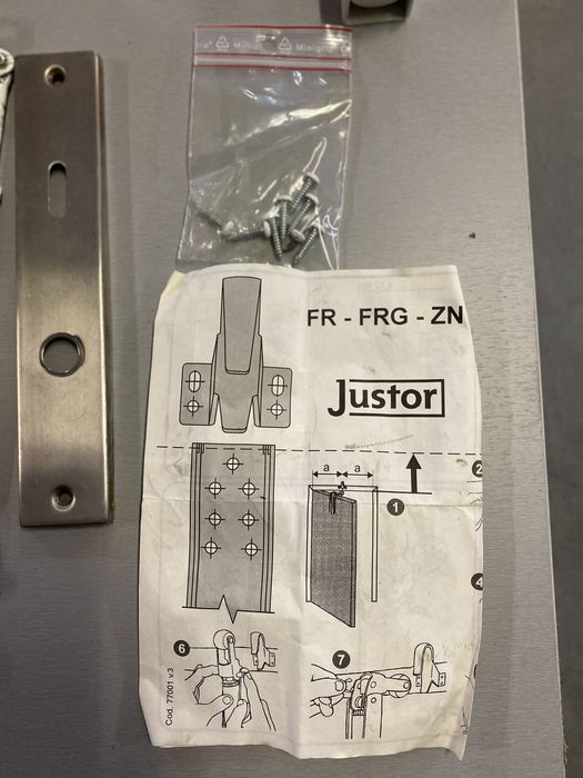 Conjunto de molas para portas