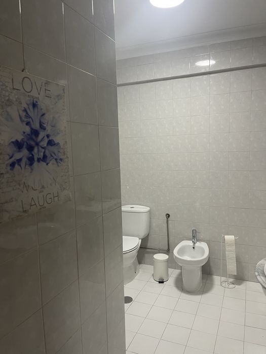 Aluga -se quarto para estudante / trabalhador