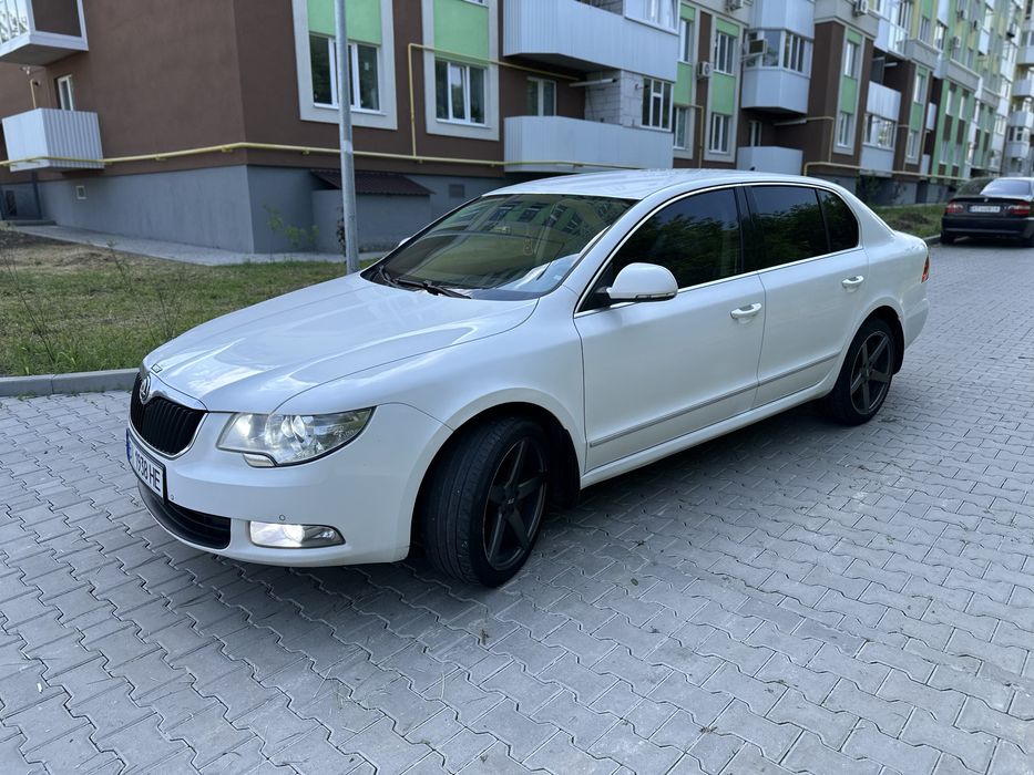 Шкода Суперб 2.0 дизель 4/4