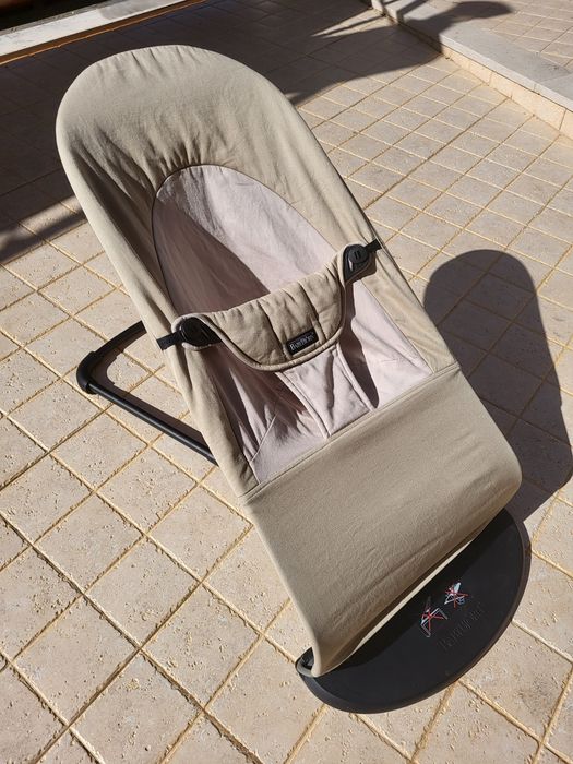 Espreguiçadeira Babybjorn como nova