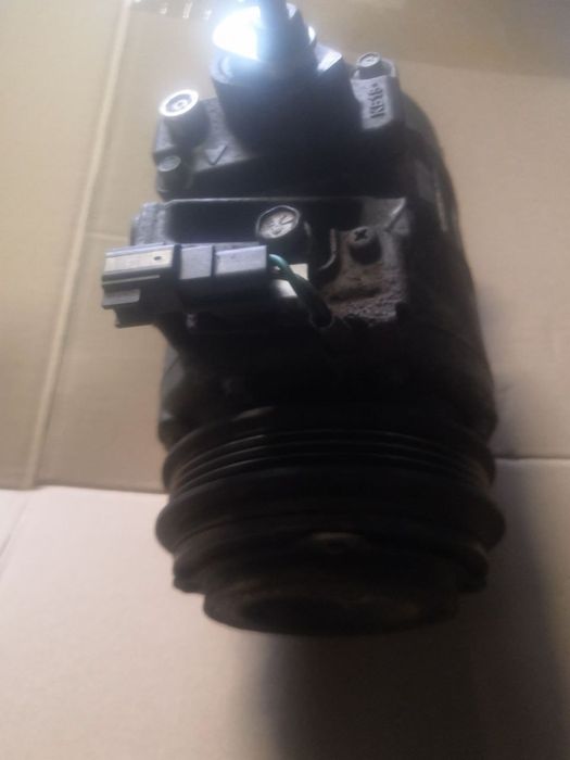 Компресор кондиціонера Ford fusion DG9H-19D629CD