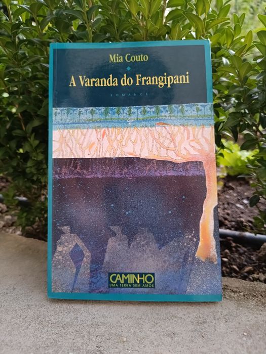 A Varanda do Frangipani, Mia Couto