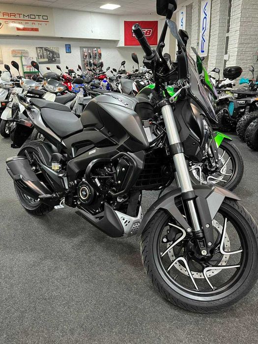 Мотоцикл Bajaj Dominar 400