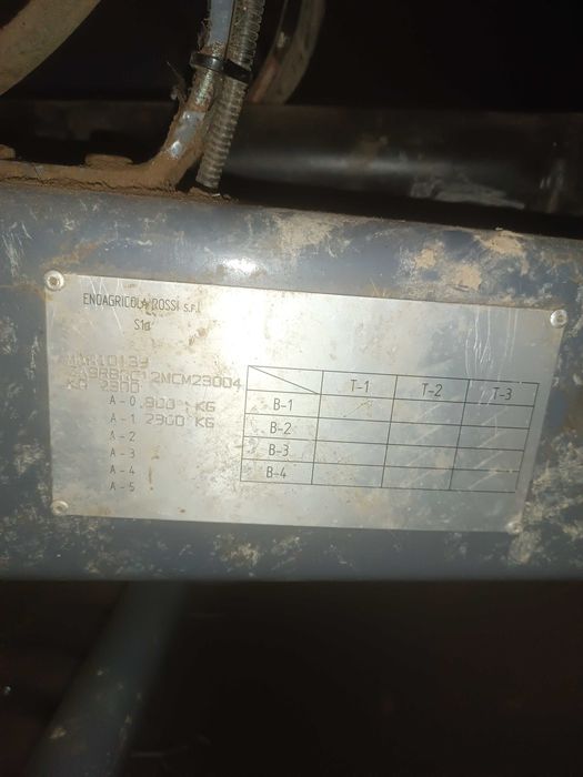 Enfardadeira de rolos como nova