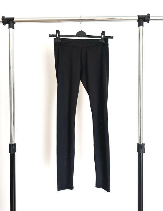 Czarne damskie legginsy sportowe do ćwiczenia sport S 36 Gina Tricot