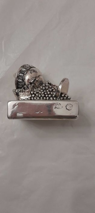 Double-Layered Silver Decorative Piece434200138472509444