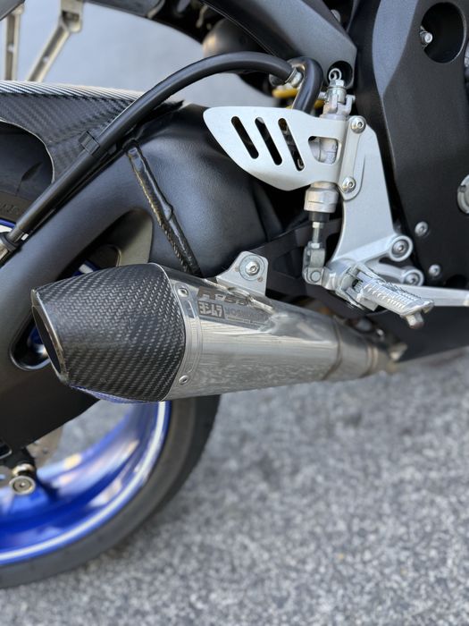 Suzuki GSXR 600 K7 Yoshimura - Muito Estimada