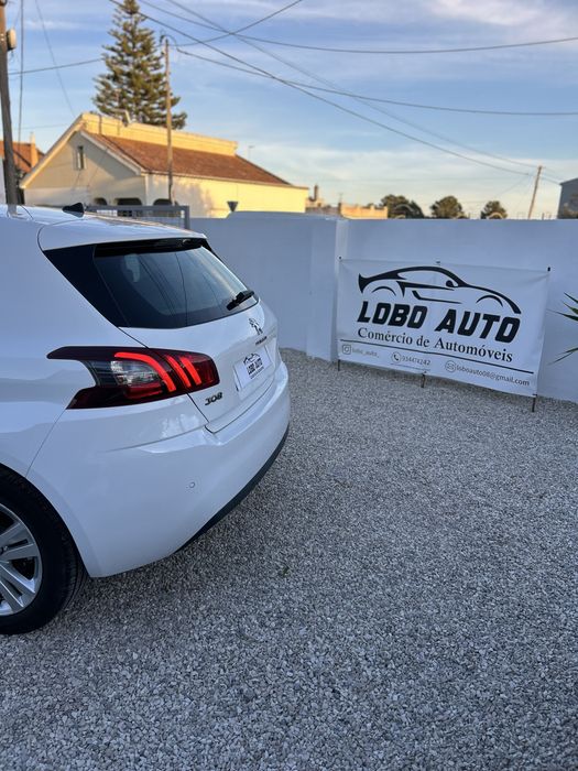 Peugeot 308 1.2 Active Business — photo 5