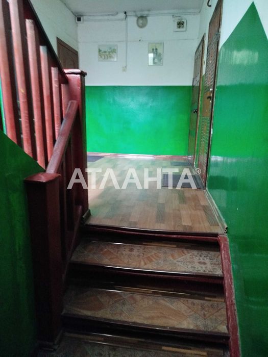 2 комнатная квартира мебель техника   палисадник гараж