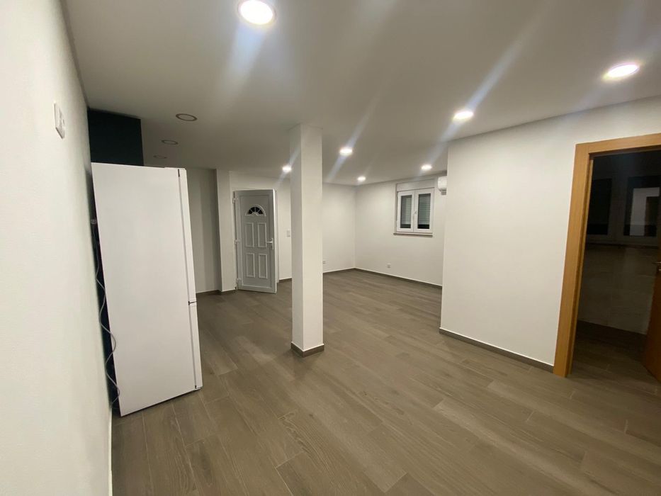 T2 renovado zona sossegada