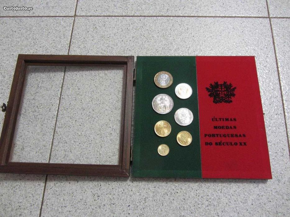 Caixa 7 Últimas moedas Portuguesas do Século XX