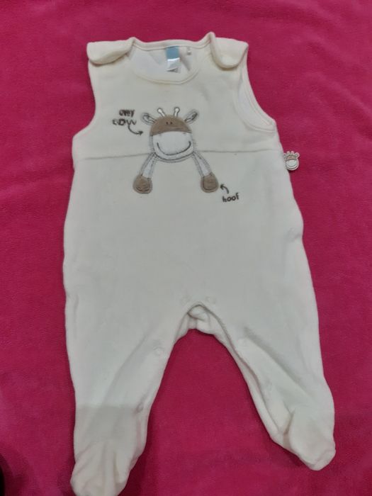 Ubranka dla niemowlaczka