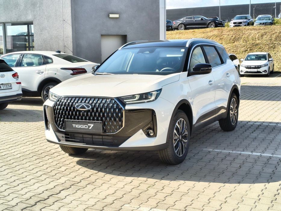 Chery Tiggo 7 Premium hybryda 224KM auto demo