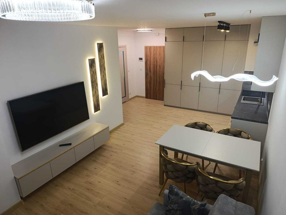 Nowoczesne 2 pok. m. postojowe, komórka,2 TV– Koszalin
