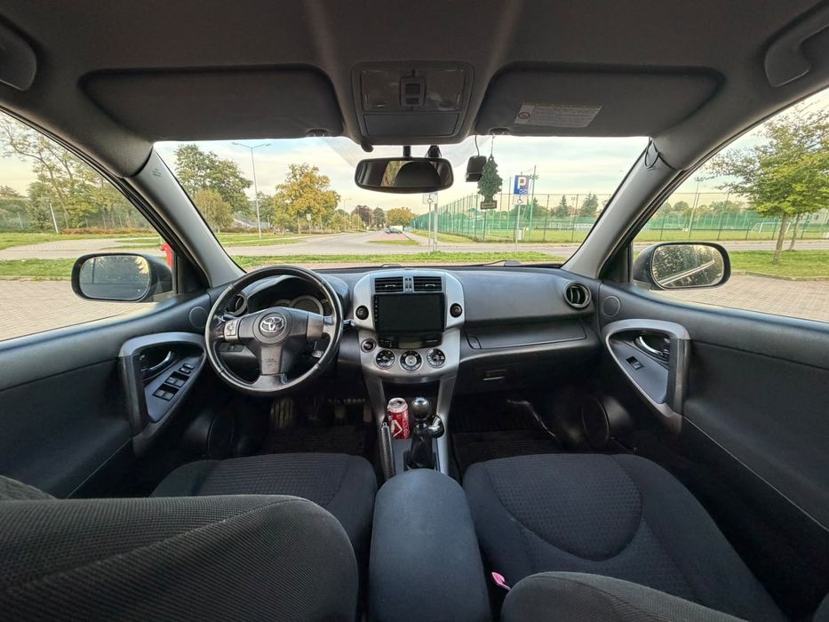 Sprzedam Toyotę RAV4