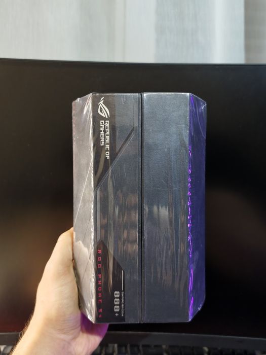 Telefon Asus Rog Phone 5s pro