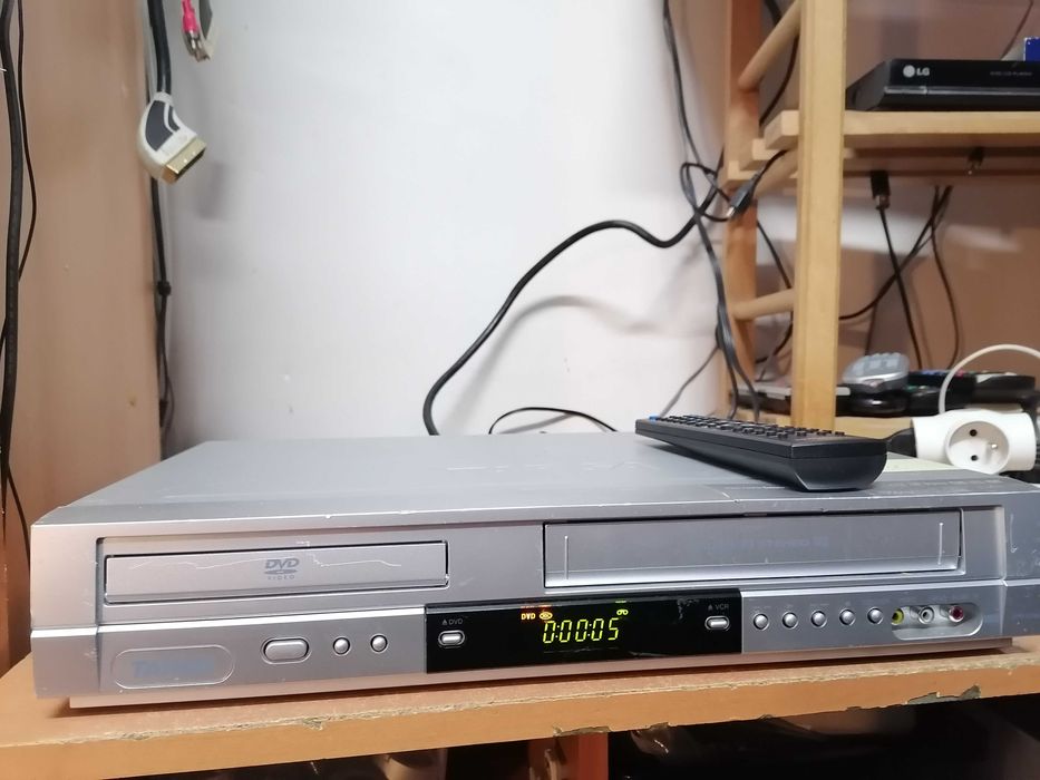 Magnetowid VHS Targa DVP-5300X ( LG )Pilot HIFI Stereo
