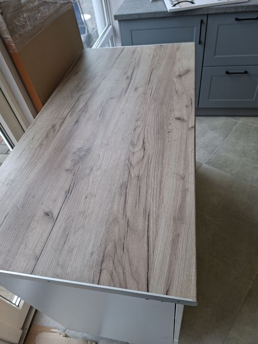 Продается два кухонных модуля со столешницей