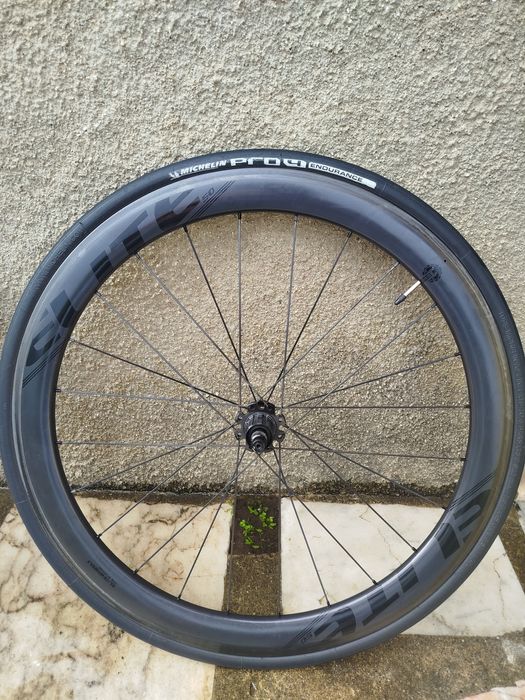 Rodas em carbono perfil 50