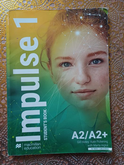 Książka +ćwiczenia na sprzedaż 1Technikum