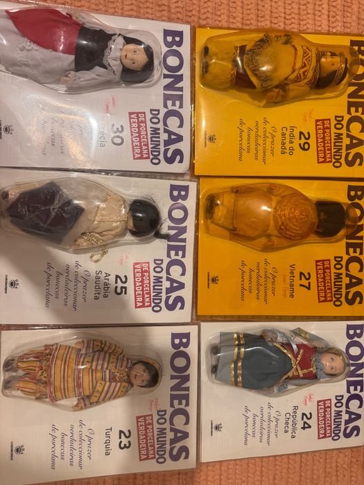 Bonecas de porcelana