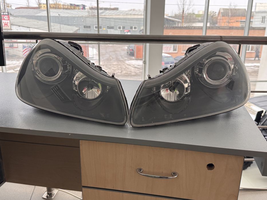 Фари Porsche Cayenne 957 Turbo S GTS