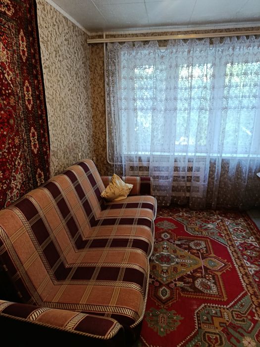 Продам недорого 1-кімнатну квартиру