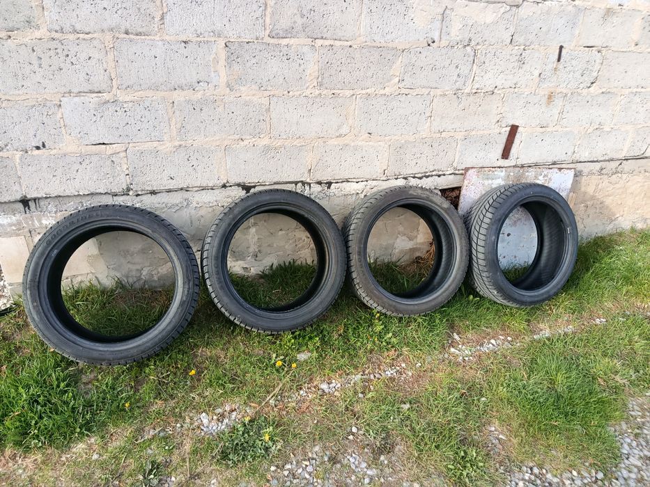 Opony zimowe goodride r18