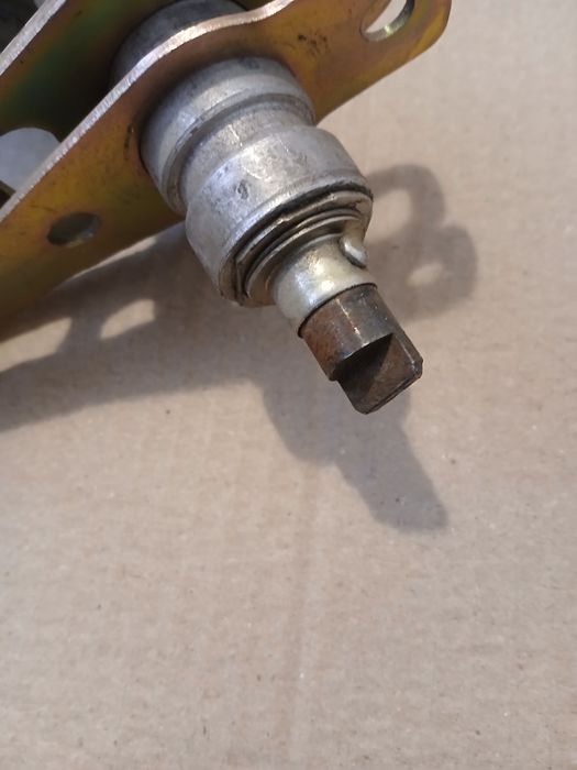 Распределитель зажигания ( трамблер ) ЗИЛ - 130