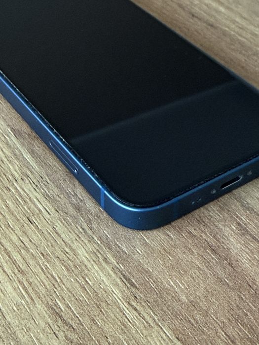 Iphone 13 mini niebieski, jak nowy