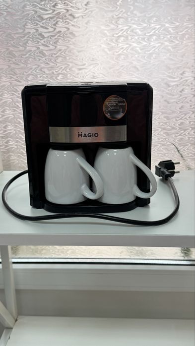 Кушетка, лампа лупа, ширма, кавоварка