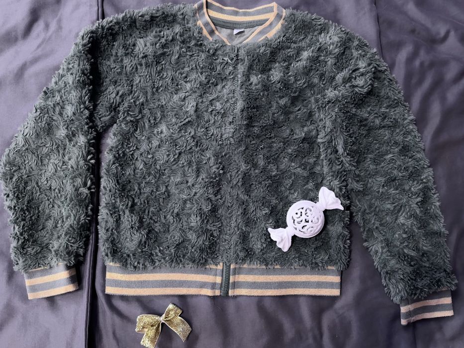 Бомбер кофта 134-140