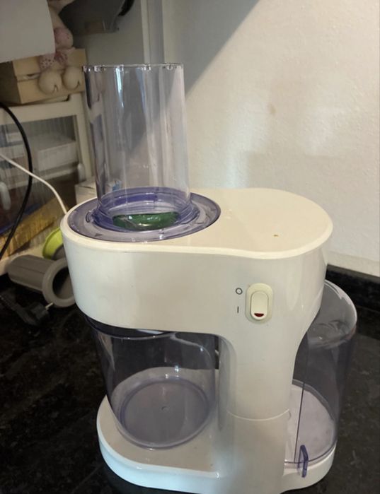 Maquina para cortar/ fatiar legumes e fruta