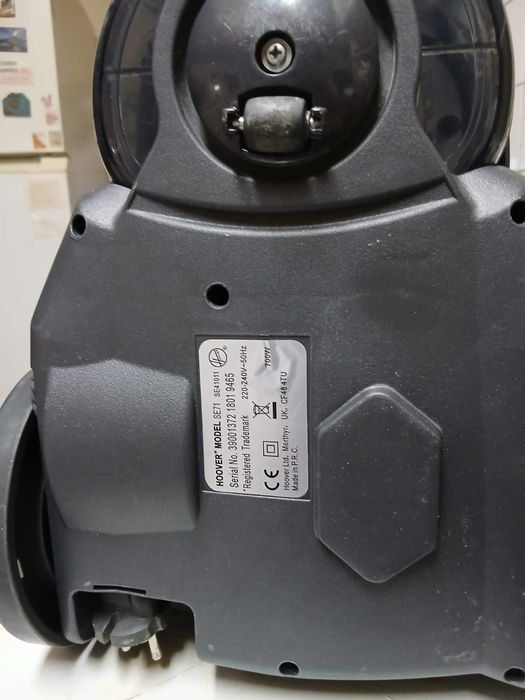 Aspirador Hoover 700w