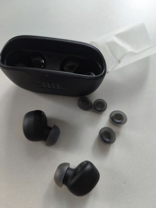 Sprzedam słuchawki JBL wave buds 2