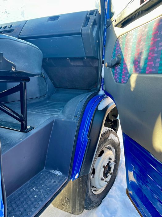 Mercedes-Benz T2 1995