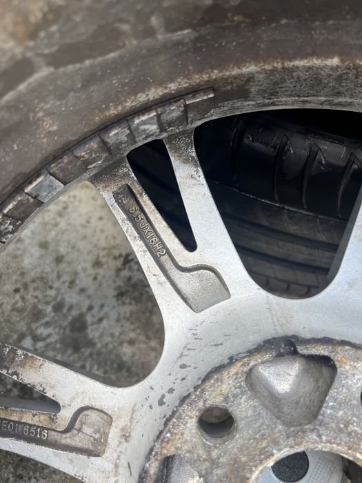 Шини с дисками Skoda Seat Audi VAG 215/55 R16 Літо 2015 рік Michelin 80%  5.112 розболтовка