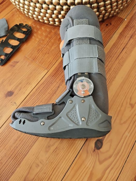 Bota ortopédica Walker articulada e ajuste insuflável ORLIMAN