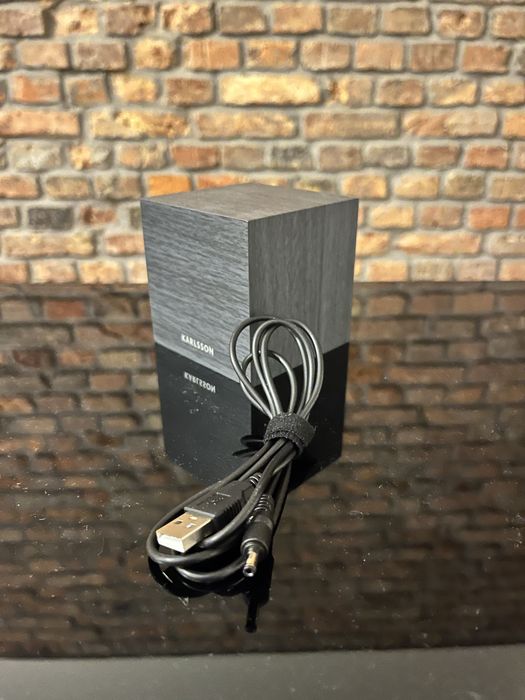Budzik Karlsson Mini Cube