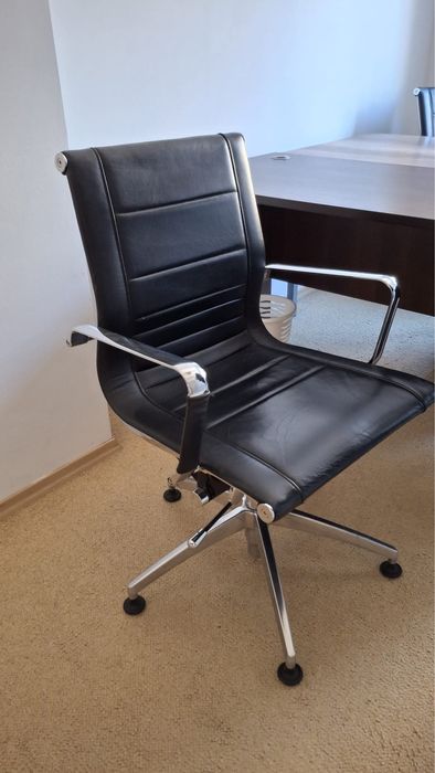 Sprzedam krzesła biurowe