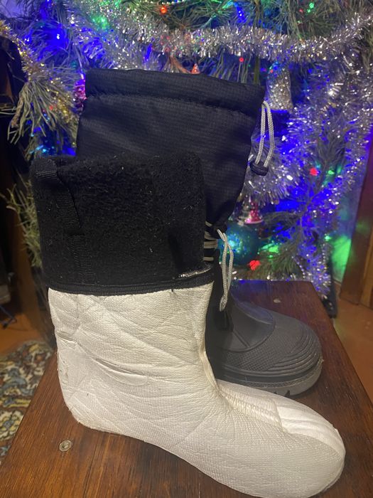 Зимові гумові чоботи