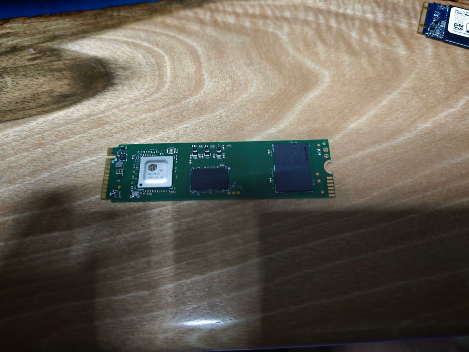 ssd nvme 512gb - купити комплектуючі для ПК - Ціна на OLX.ua