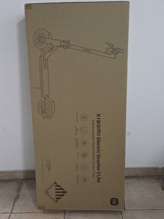 Trotinete Elétrica - Xiaomi Electric scooter 3 lite MI - 300W (Nova)